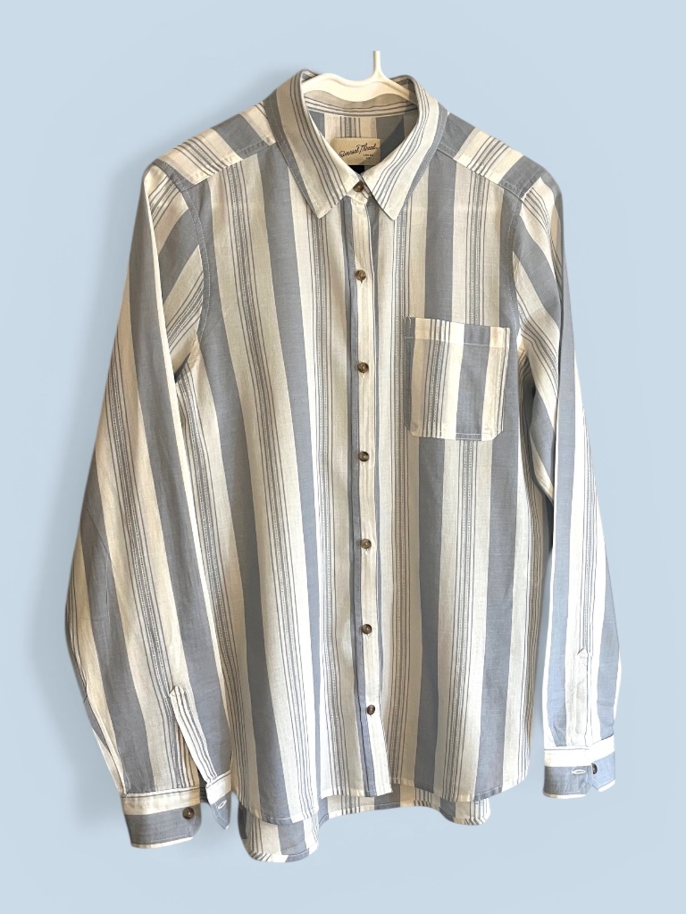 Universal Thread Blue White Button Up Cotton Blouse Size M